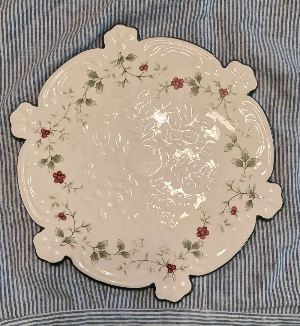 Pfaltzgraff Winterberry Trivet Serving Plate Christmas Holly Berry